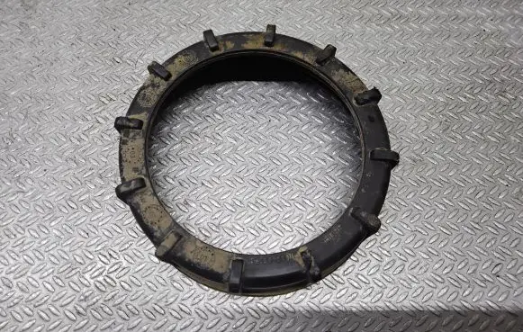 Honda CR-V In tank fuel pump screw locking ring/nut 040020011
