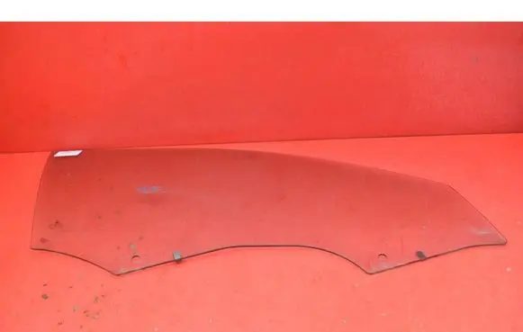 Skoda Superb B5 (3U) Front door window glass four-door 