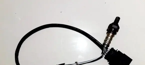 Audi A4 S4 B5 8D Lambda probe sensor 1j0973824