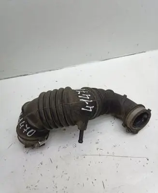 Mitsubishi Colt Air intake duct part MN135108