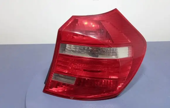 BMW 1 E82 E88 Rear/tail lights 7164356