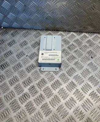 Chrysler 300 - 300C GPS navigation control unit/module P05064024AB