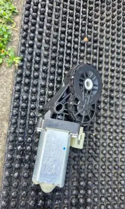 Seat adjustment motor