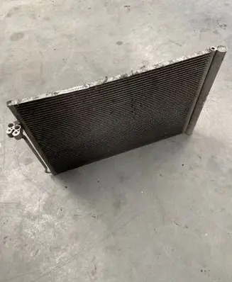 BMW X5 E70 A/C cooling radiator (condenser) 9239992 2010062415455129