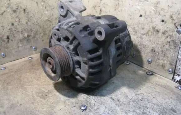 Volvo S70 V70 V70 XC Generator/alternator BOSCH0123500004 20ITURBO100A 9162424