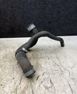 Mercedes-Benz Sprinter W906 Engine coolant pipe/hose A9065011482