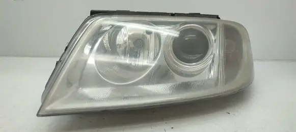 Volkswagen PASSAT B5 Headlight/headlamp 3B0941015AN