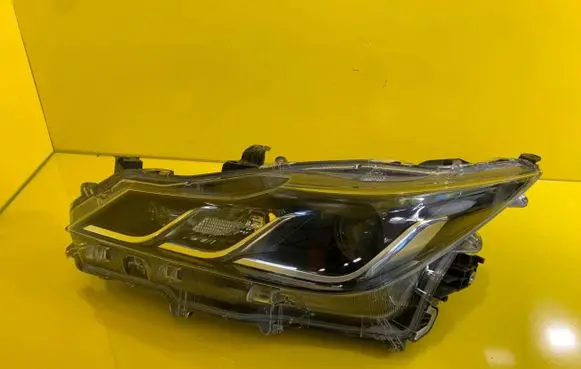 Toyota Corolla E210 E21 Headlight/headlamp 81150-02T31-00