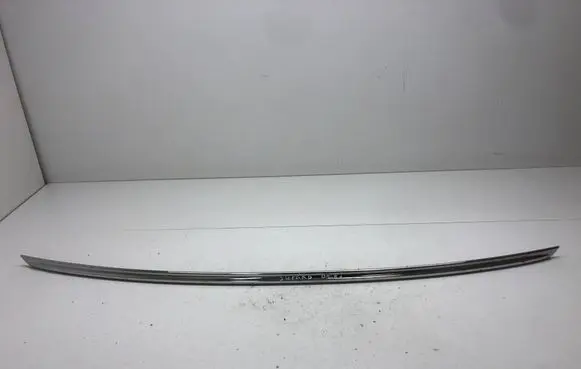 Skoda Superb B6 (3T) Tailgate trim 3T5827577A