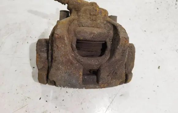 Ford Mondeo MK IV Front brake caliper