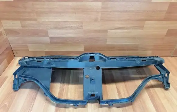 Renault Espace V (RFC) Front bumper upper radiator grill 620365156R 620363789R