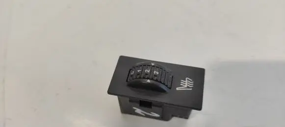 Peugeot 407 Seat heating switch 96500377XT