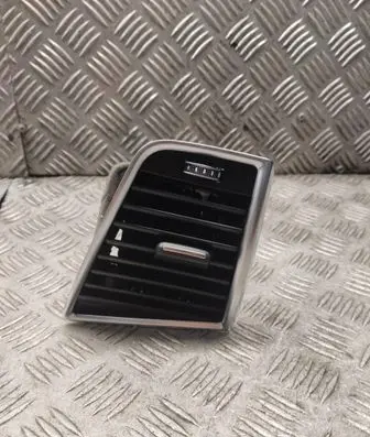 Audi Q5 SQ5 Dashboard side air vent grill/cover trim 8r2820901