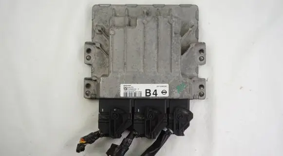 Nissan Qashqai Engine control unit/module 237104ED0C S180206103A