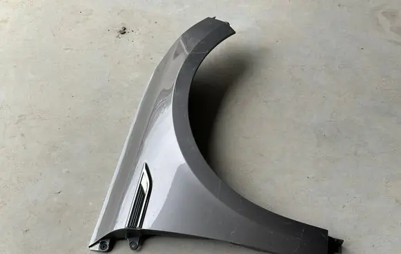 Renault Talisman Fender 631007355R