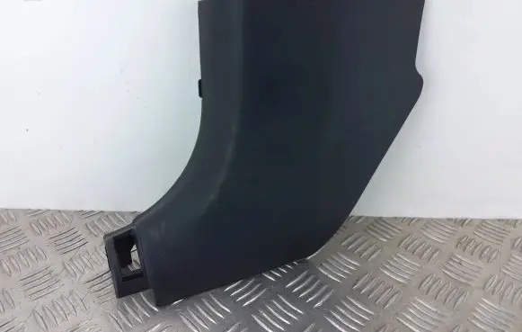 Hyundai i20 (BC3 BI3) Foot area side trim 85823Q0000