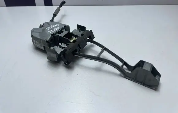 Volvo XC60 Front door exterior handle/bracket 