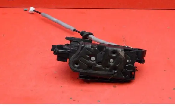 Skoda Rapid (NH) Front door lock 5TB837015A