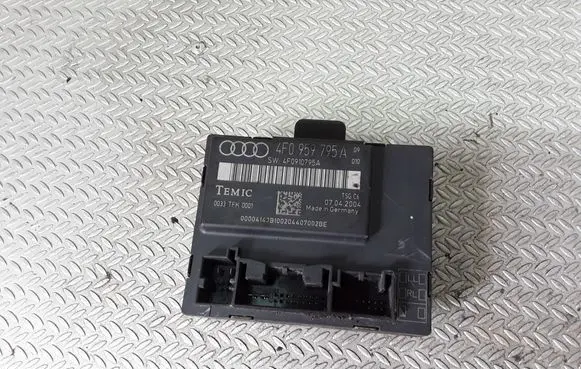 Audi A6 S6 C6 4F Door control unit/module 4F0959795A