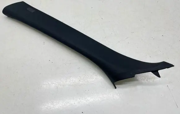 BMW X5 E70 (A) pillar trim 7129749 51437129749