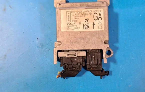 Ford S-MAX Airbag deployment crash/impact sensor 0285010140