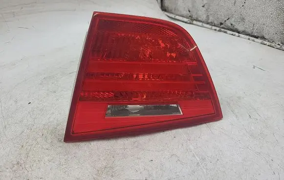 BMW 3 E90 E91 Tailgate rear/tail lights 7289434