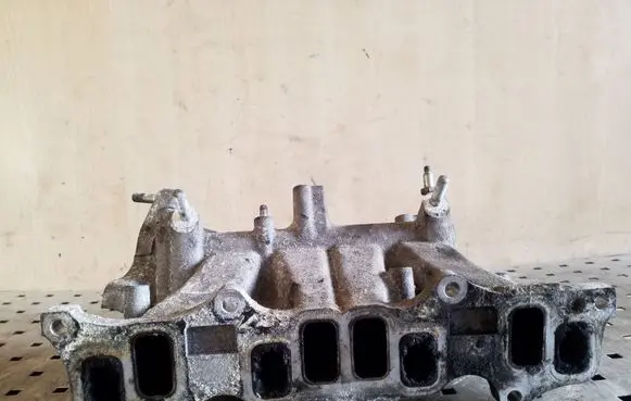Honda CR-V Intake manifold