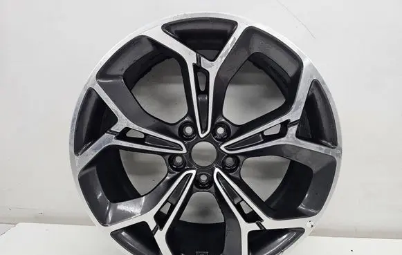 KIA Sportage R19 alloy rim 