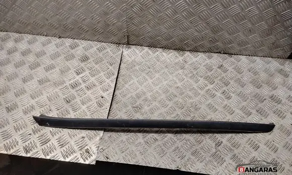 Volvo XC60 Windshield trim 30784797