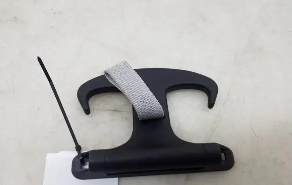 Mercedes-Benz E W212 Other trunk/boot trim element A2128100040