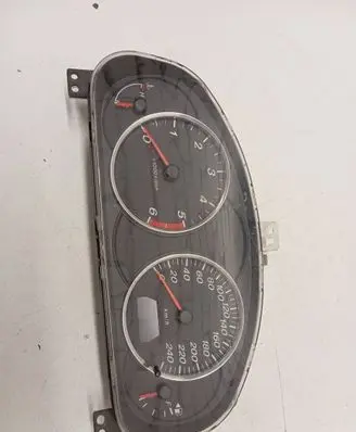 Mazda 626 Speedometer (instrument cluster)