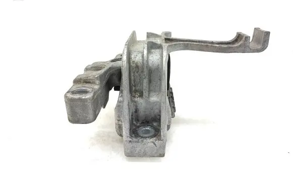 Engine mount bracket