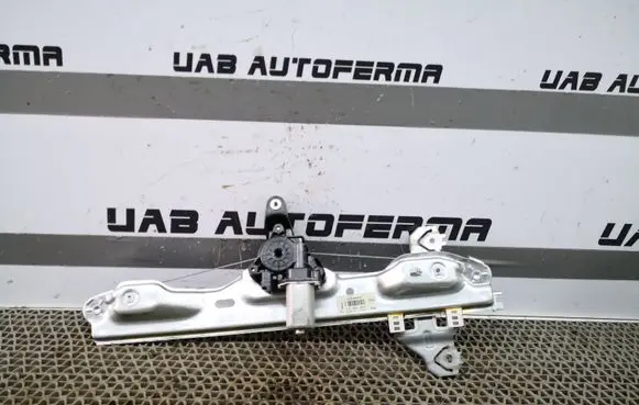 Nissan Qashqai Rear door window regulator with motor 827004EA0A