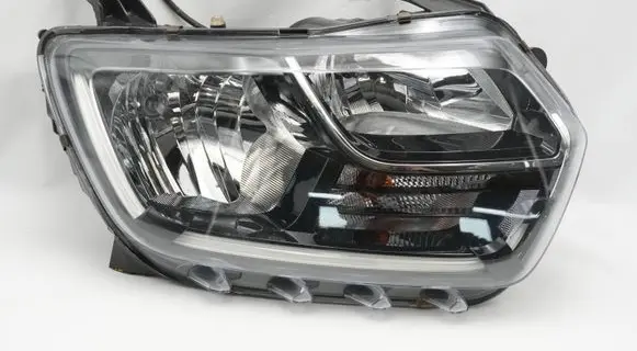 Dacia Duster II Headlight/headlamp 
