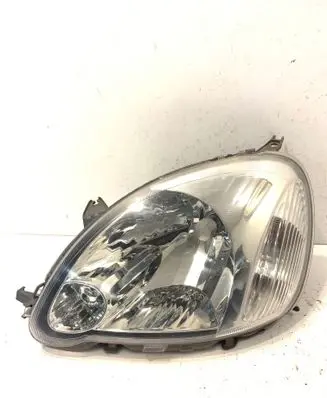 Toyota Yaris Headlight/headlamp 811500D081 89900176