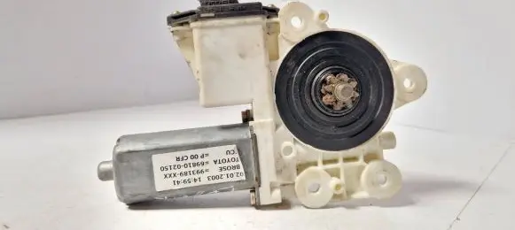 Toyota Corolla E120 E130 Front door window regulator motor 6981002150 993189XXX 145941