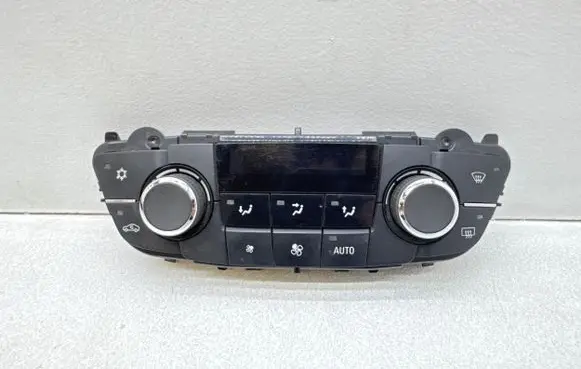 Opel Insignia A Climate control unit 13273097