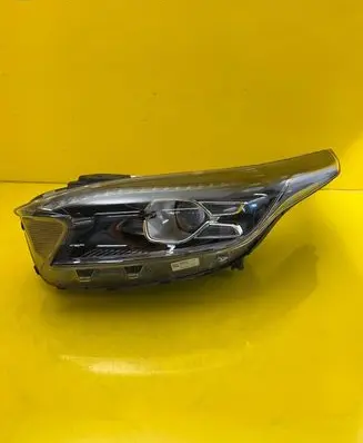 KIA Xceed Headlight/headlamp 92101J7300