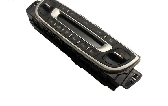 Renault Megane III Climate control unit 275100007R T1001936V 104223203