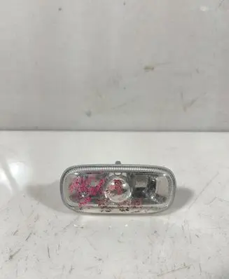 Audi A6 S6 C5 4B Front fender indicator light 8E0949127