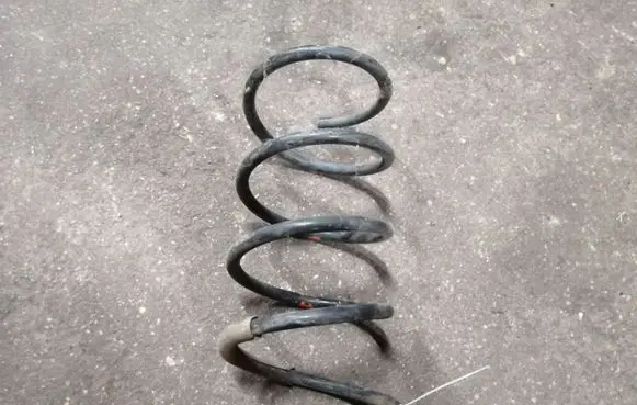 Mazda Premacy Front coil spring