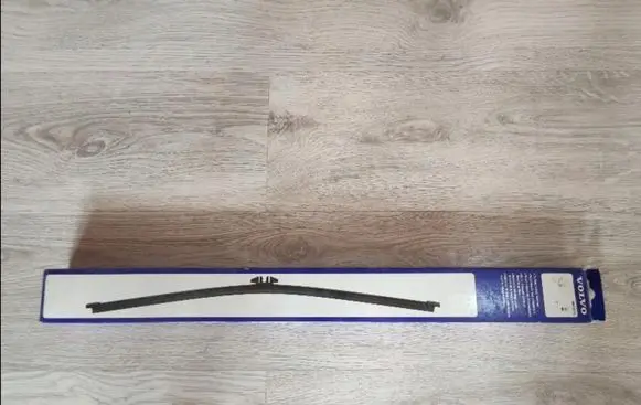 Volvo C30 Front wiper blade arm 30649727