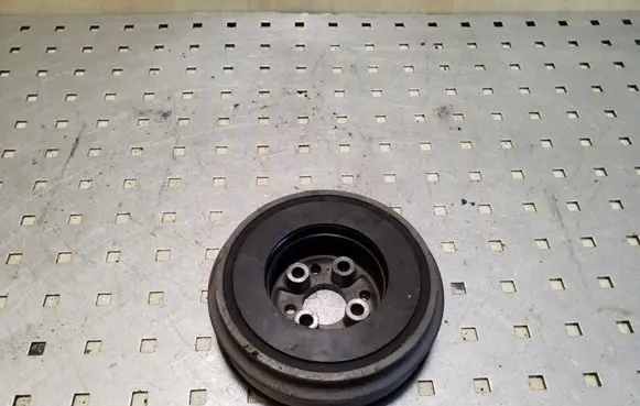 Volkswagen Transporter - Caravelle T5 Crankshaft pulley 038105243