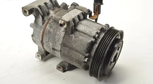 Hyundai i30 Air conditioning (A/C) compressor (pump) F500JDCCE12