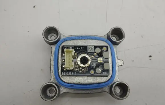 Nissan Juke II F16 LED ballast control module E922773