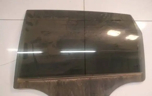 Opel Antara Rear door window glass AS2