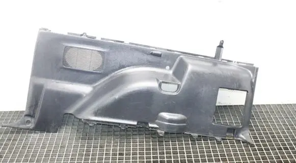 Mitsubishi Pajero Trunk/boot side trim panel