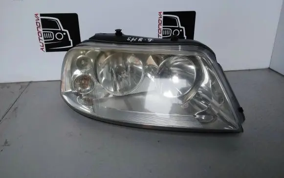 Volkswagen Sharan Headlight/headlamp 0301182202