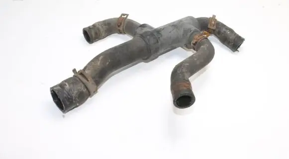 Porsche Boxster 986 Engine coolant pipe/hose
