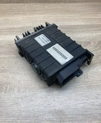 Volkswagen Golf III Engine control unit/module ECU 855907403A 0280000716